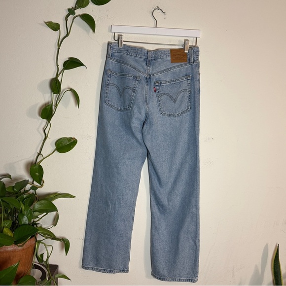 Levi's Ribcage Straight Ankle Distressed Medium Washed Jeans - 29 - Picture 5 of 5